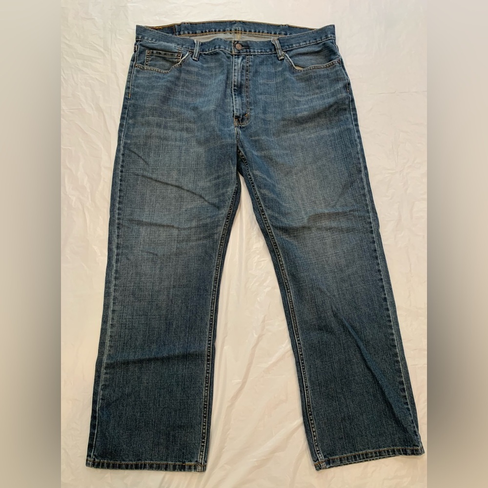 Levi's 559 Relaxed Straight Medium Wash Men's Jeans Size 42x32